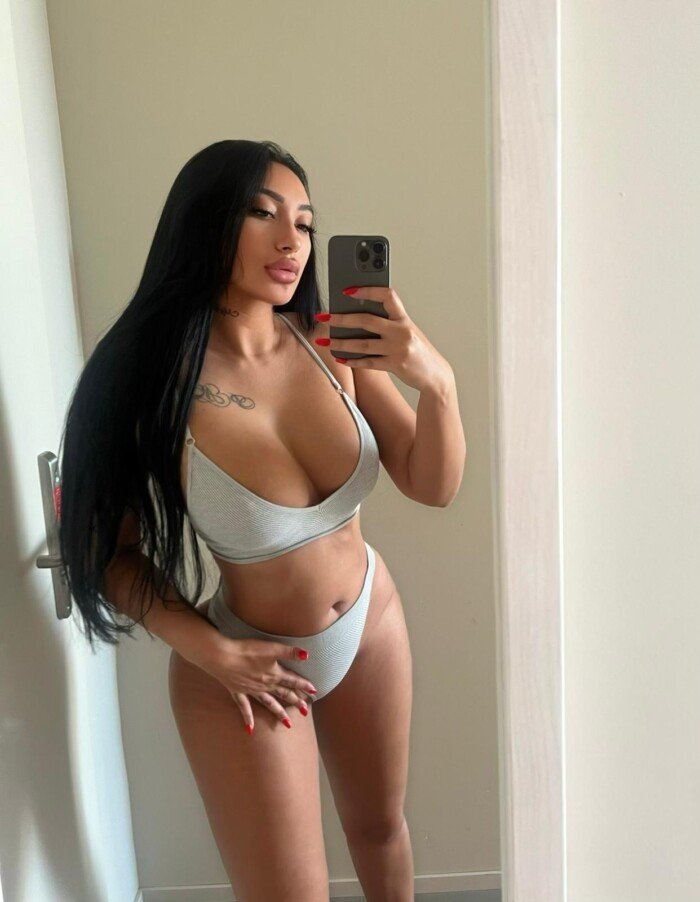 ANASTASIA escorts en ibiza mansion babylon - puticlub putas ibiza +34666314275- 6